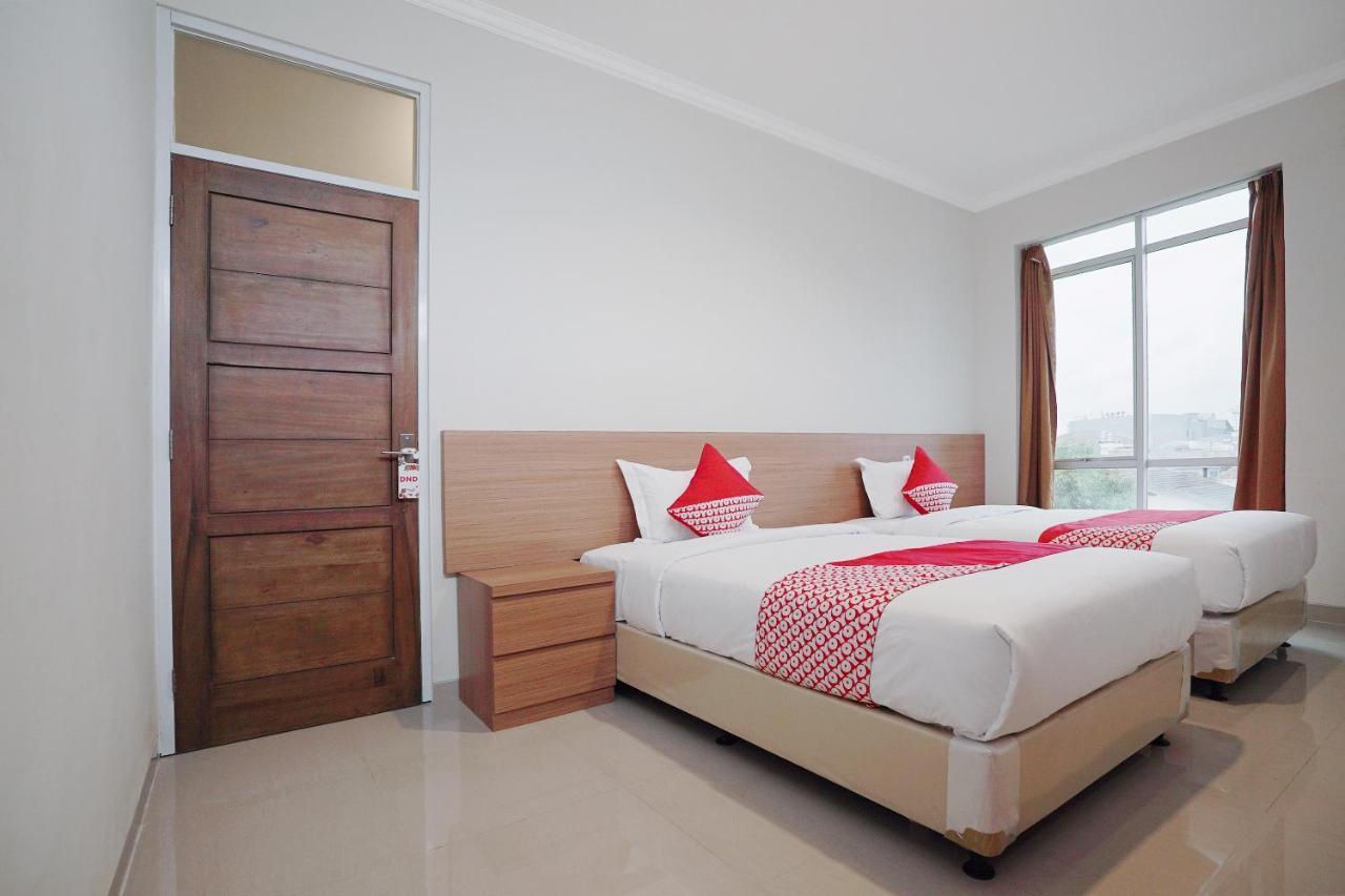 Oyo 415 The Kartini 8 Residence Jakarta Exteriér fotografie
