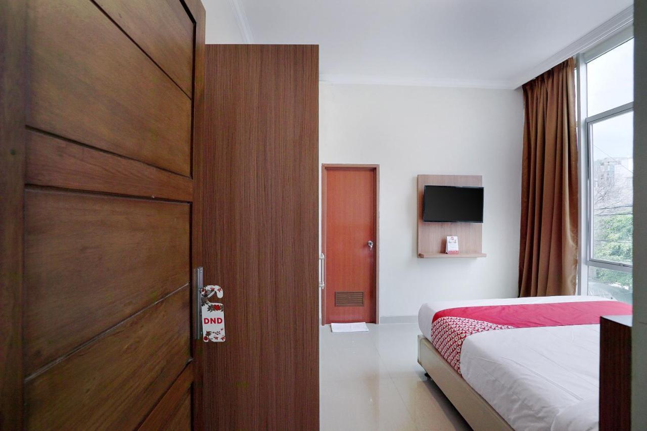 Oyo 415 The Kartini 8 Residence Jakarta Exteriér fotografie