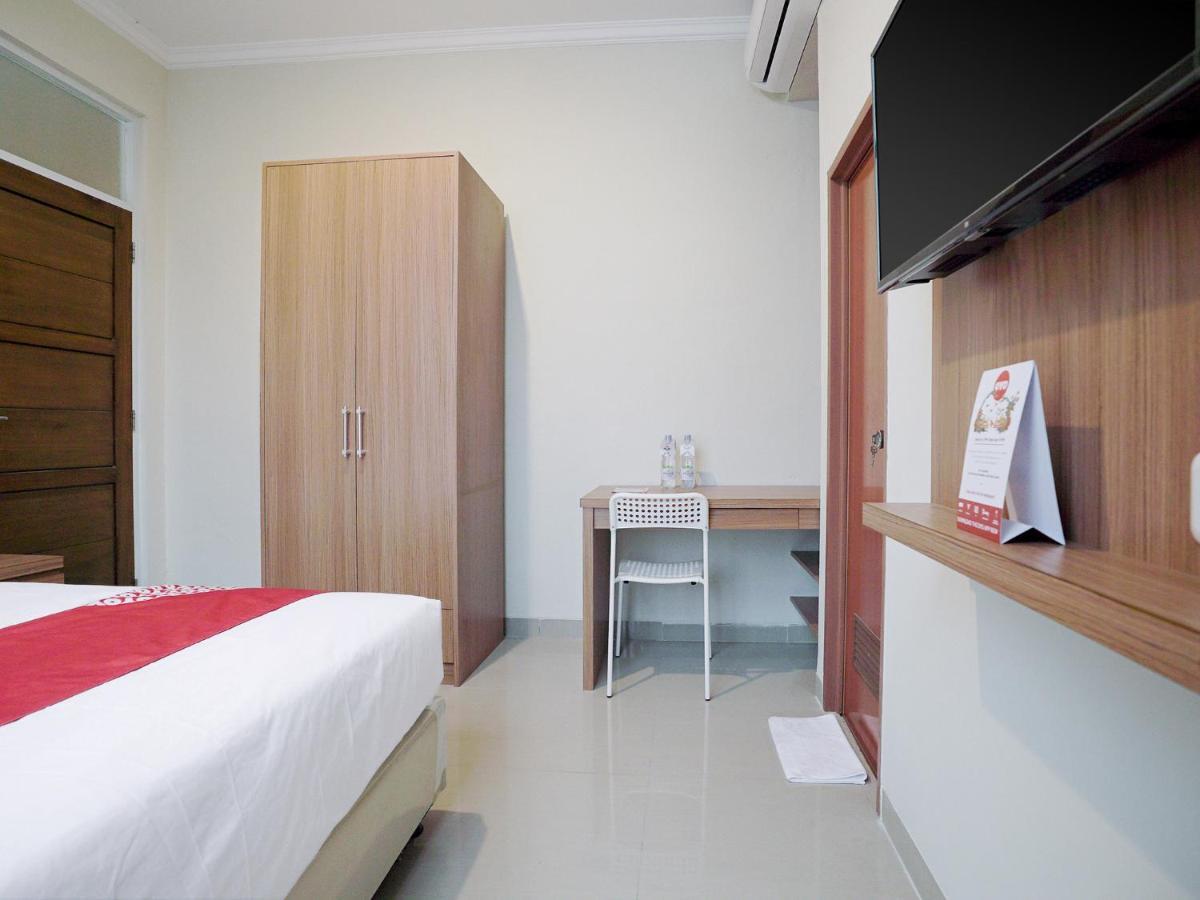 Oyo 415 The Kartini 8 Residence Jakarta Exteriér fotografie